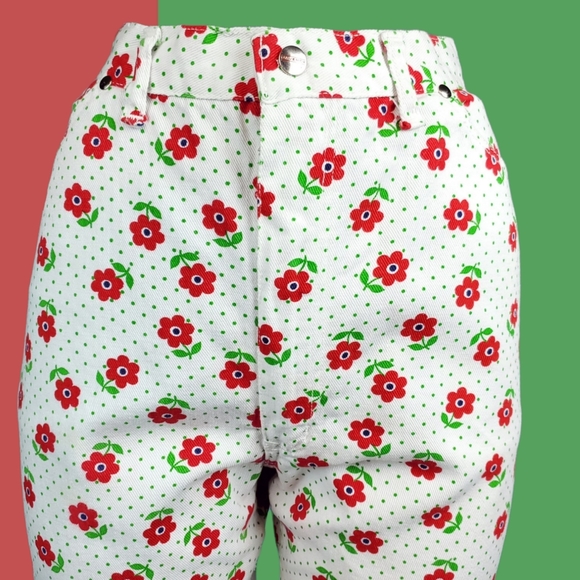 SOLD Vintage 60s flower jeans - Picture 3 of 13